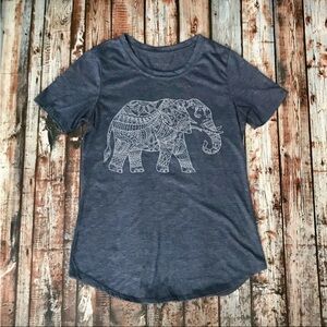Elephant Graphics Fitted T-Shirt